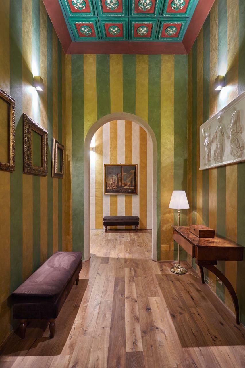 Bed and Breakfast Palazzo Di Alcina - Residenza D'Epoca - Luxury- Bologna Exterior foto