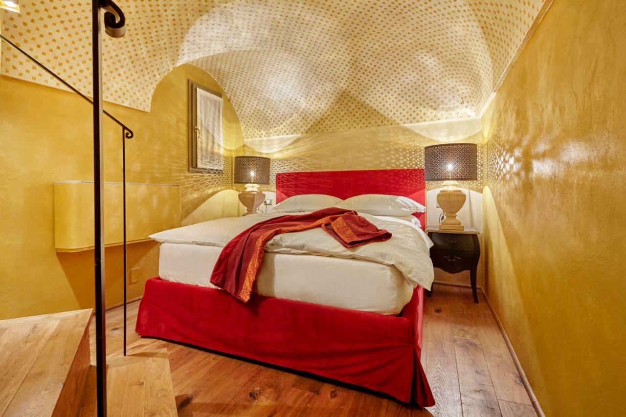 Bed and Breakfast Palazzo Di Alcina - Residenza D'Epoca - Luxury- Bologna Exterior foto